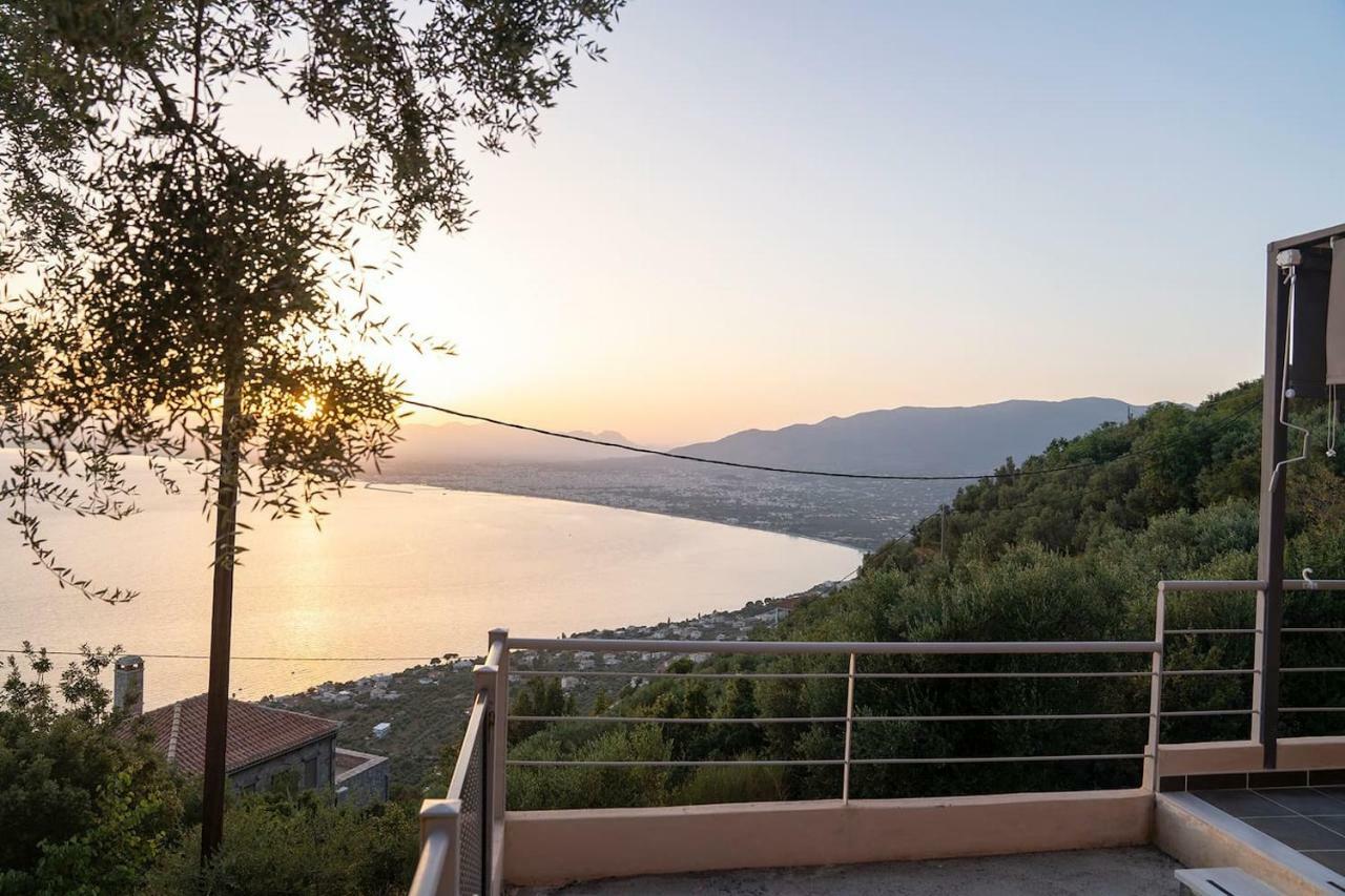卡拉马塔Messinian Sunset别墅 外观 照片