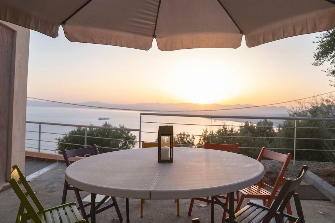 卡拉马塔Messinian Sunset别墅 外观 照片
